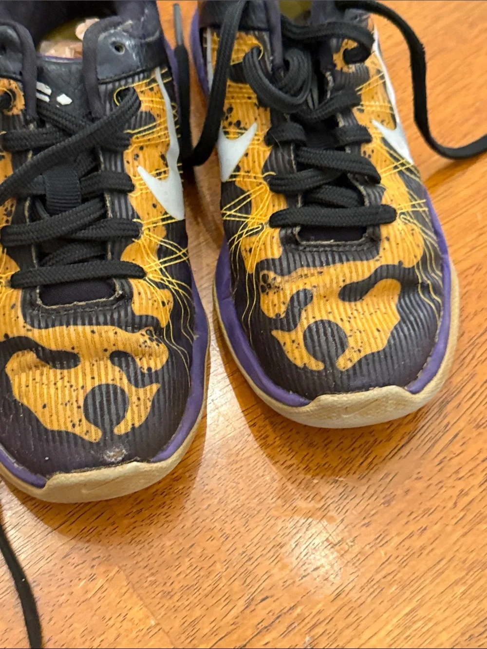 Nike Kids Black, Purple and Yellow Athletic Sneakers size 11C